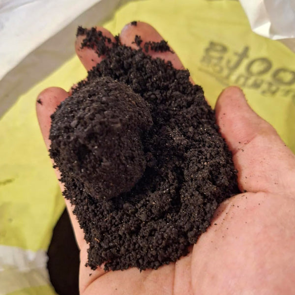 Roots OrganicsĀ® Big Worm, Worm Castings (1 cu.ft.)